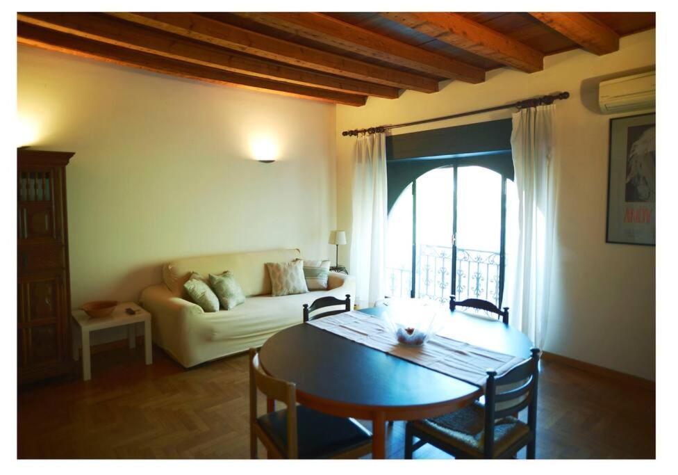 Urban House - Elegant Apartment Brera Milan Center Bagian luar foto